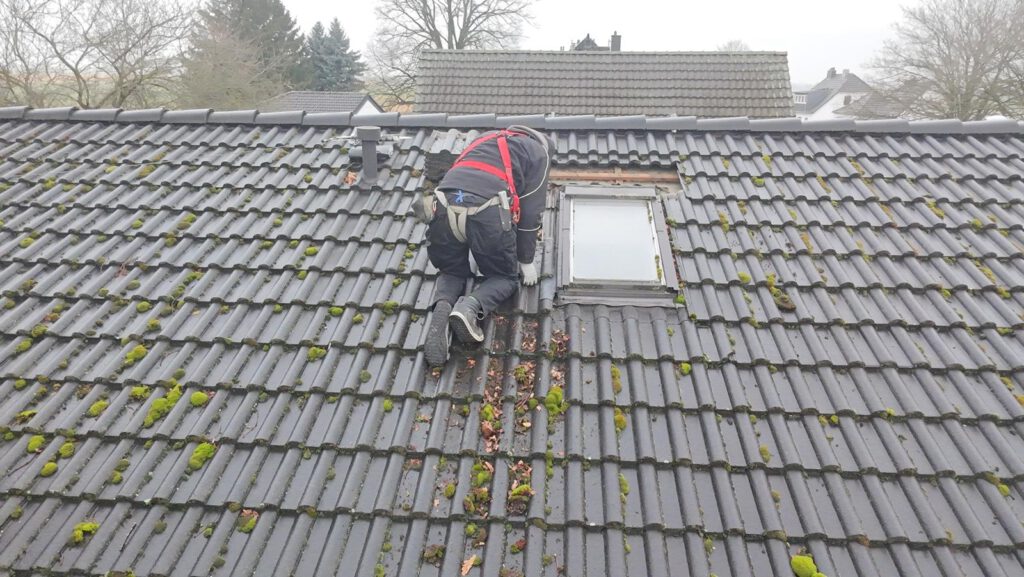 Sturmschaden am Dach in Eschweiler