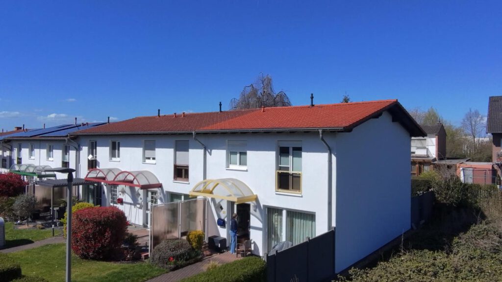 Dachreinigung und Imprägnierung in Erftstadt