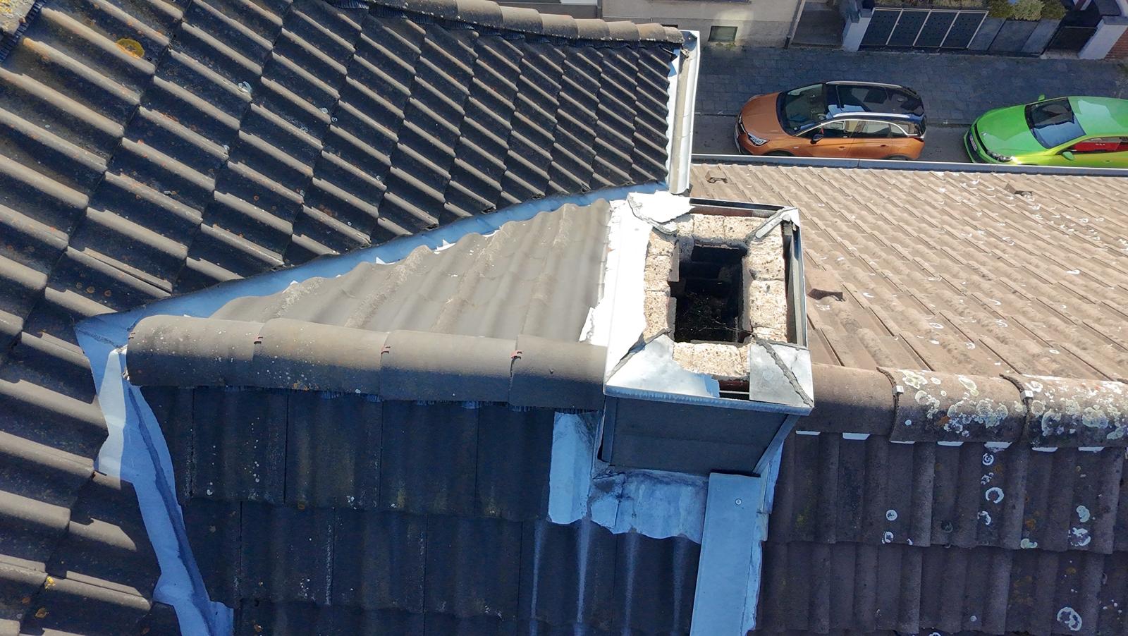 Sturmschaden am Steildach in Bedburg
